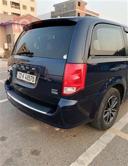 دودج جراند كارافان